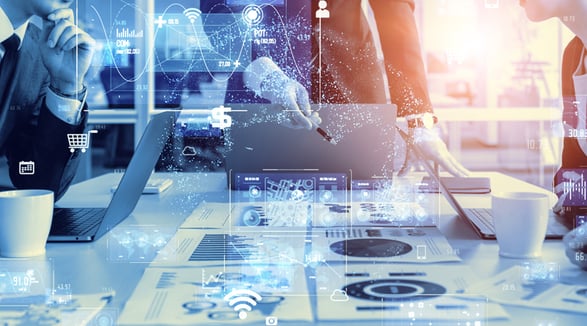 POST BLOG_799X444_shutterstock_1912110856_persone + digital transformation